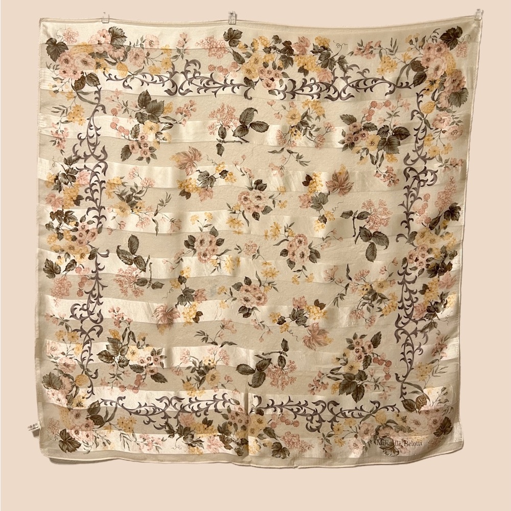 Minhaelle Belotti Vintage Japan 100% Silk Scarf 35 x 35 inches